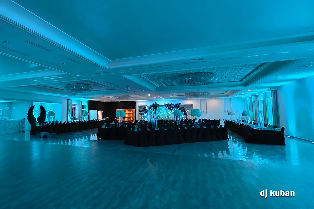 Dekoracja świetlna wnętrza - zdjęcie 3