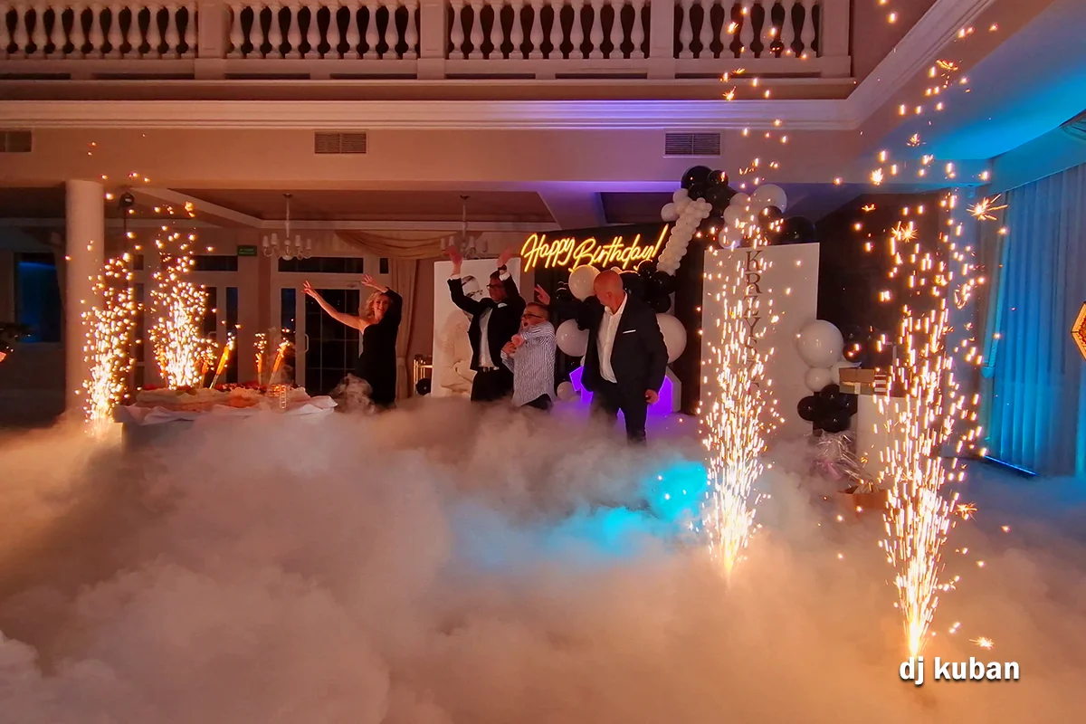 Fontanny iskier - zdjęcie 2