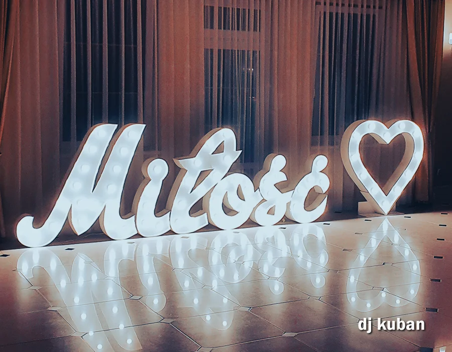 Napis LED MIŁOŚĆ / MR & MRS